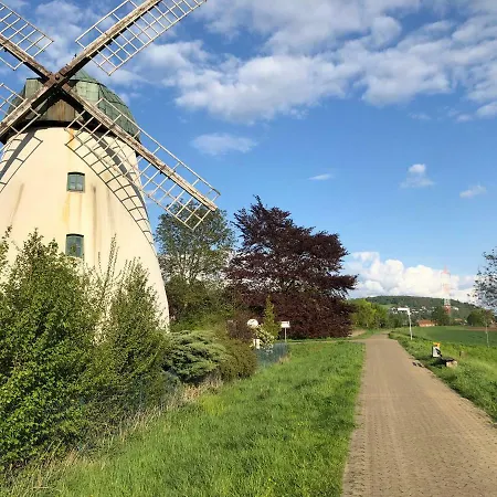 Radfahrer Oase In Direkt Am Weser Radweg Hamelín